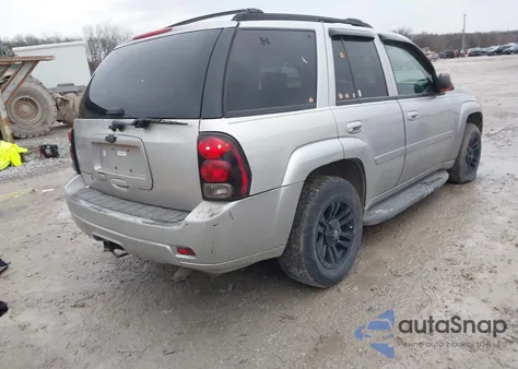 2006 Chevrolet Trailblazer Lt from USA, damaged, VIN 1GNDT13S262225522